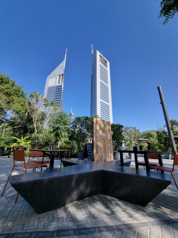 street furniture, Emirates Towers Park